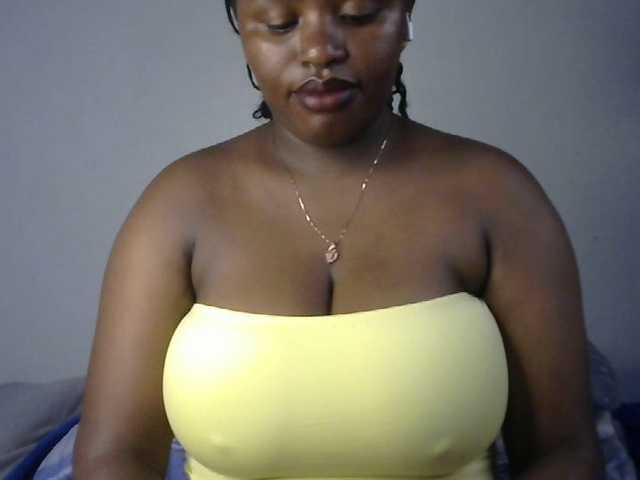 sexyhazel's BongaCams show and profile