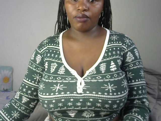 sexyhazel's BongaCams show and profile