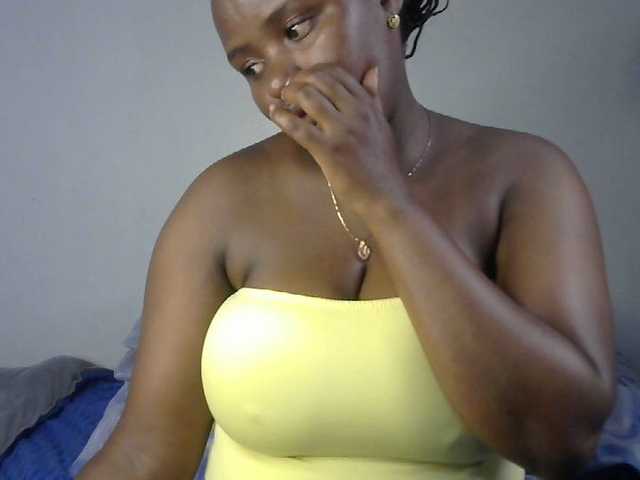 sexyhazel's BongaCams show and profile