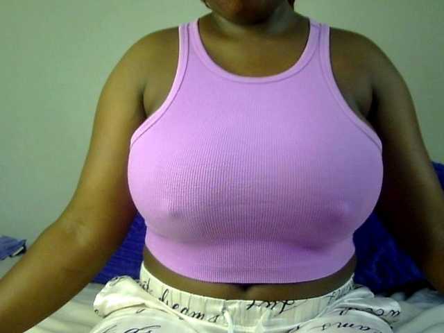 sexyhazel's BongaCams show and profile