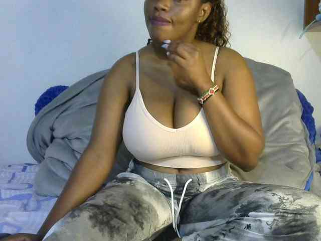 sexyhazel webcam