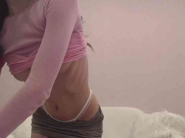 Ariellaa webcam