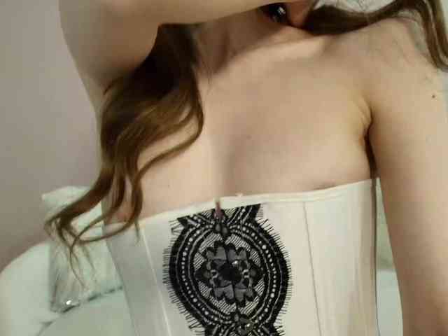 Ariellaa webcam