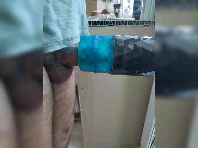 manbek Live Webcam on BongaCams