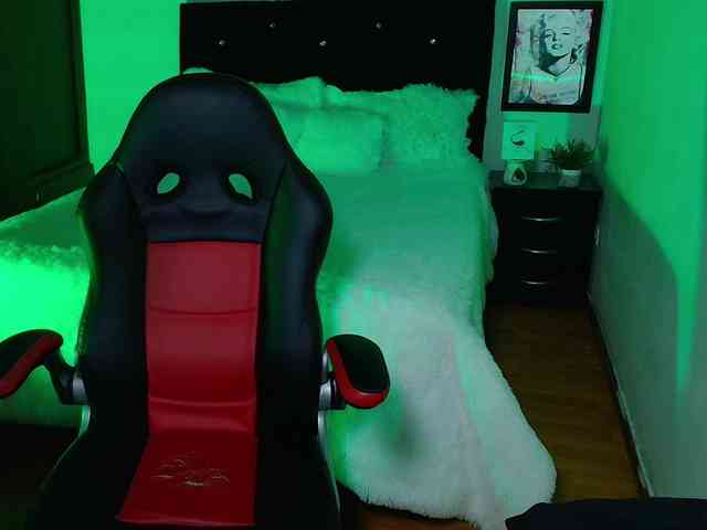 danielamendez1 webcam