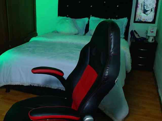 danielamendez1 webcam