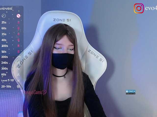 Evo4kaStorm's BongaCams show and profile