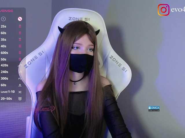 Evo4kaStorm from BongaCams