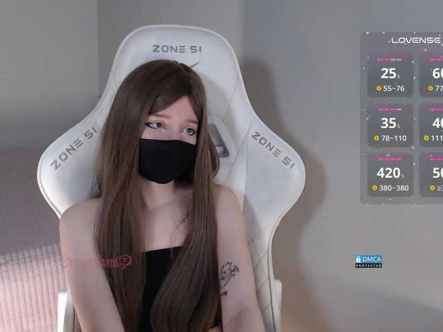 Evo4kaStorm's BongaCams show and profile