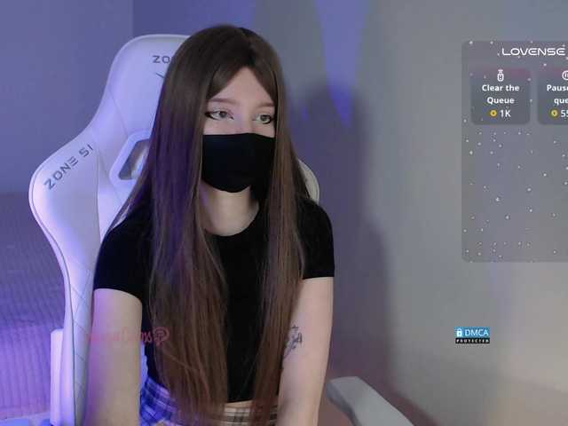 Evo4kaStorm's BongaCams show and profile