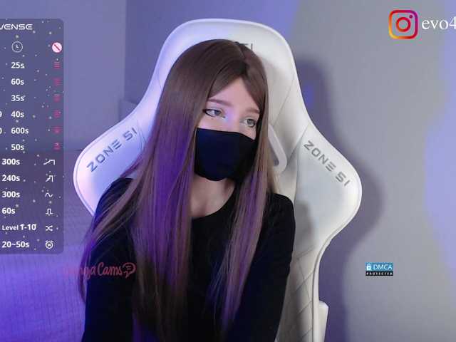 Evo4kaStorm's BongaCams show and profile