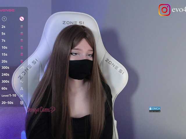 Evo4kaStorm's BongaCams show and profile