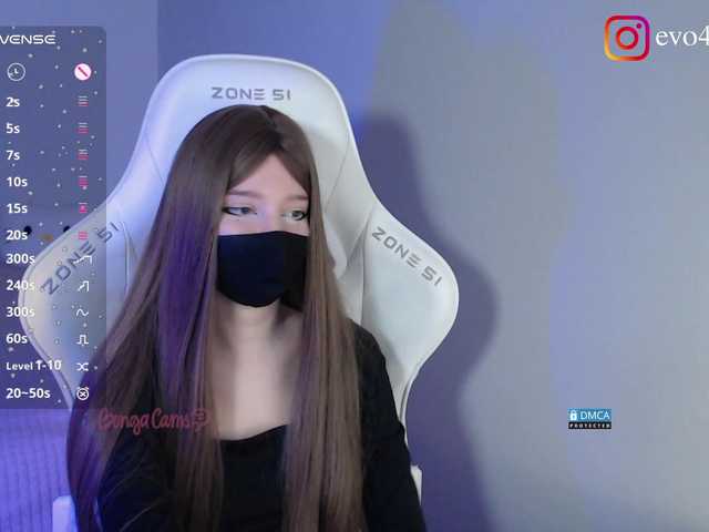 Evo4kaStorm's BongaCams show and profile