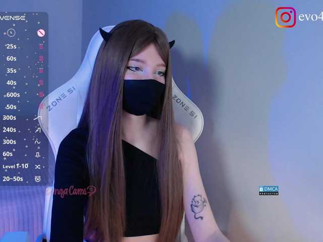 Evo4kaStorm's BongaCams show and profile