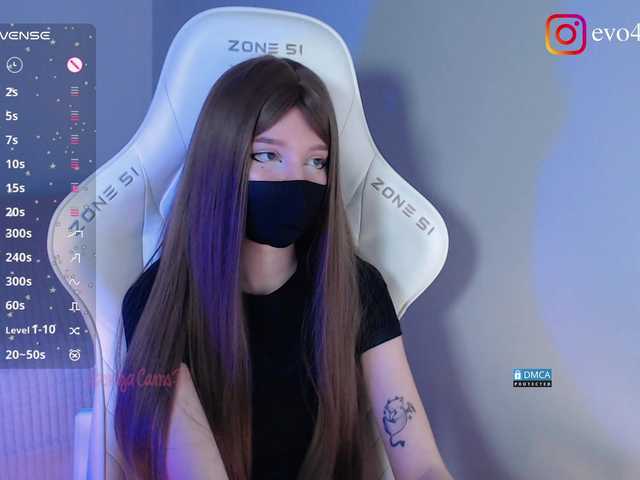 Evo4kaStorm's BongaCams show and profile