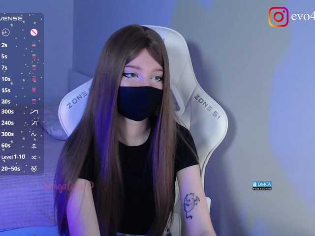 Evo4kaStorm from BongaCams