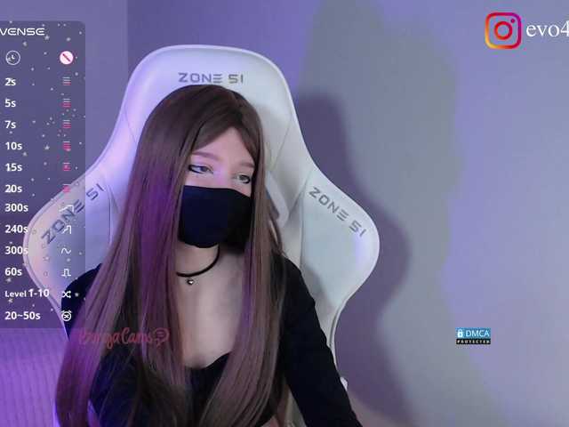 Evo4kaStorm's BongaCams show and profile