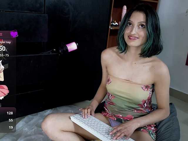 Camila05torres's BongaCams show and profile