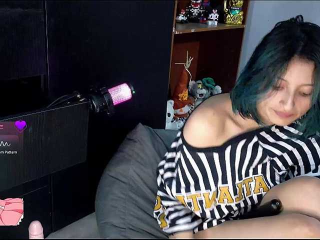 Camila05torres's BongaCams show and profile