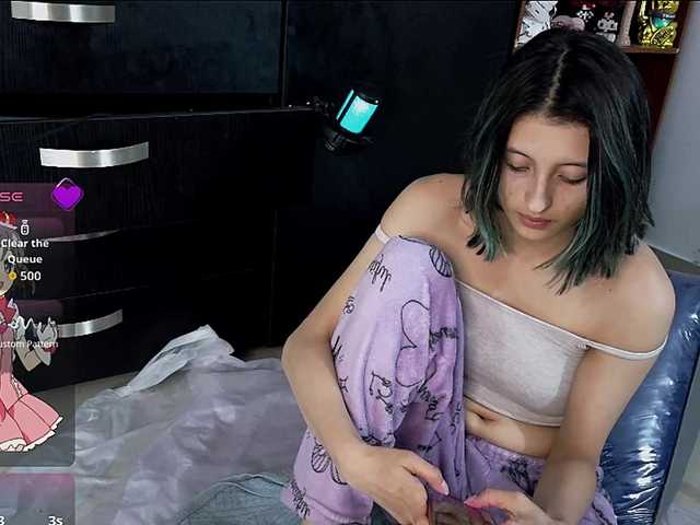 Camila05torres's BongaCams show and profile