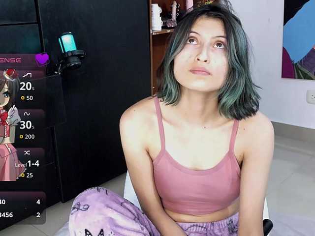 Camila05torres's BongaCams show and profile