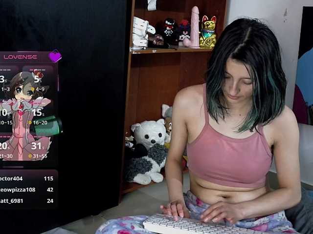 Camila05torres's BongaCams show and profile