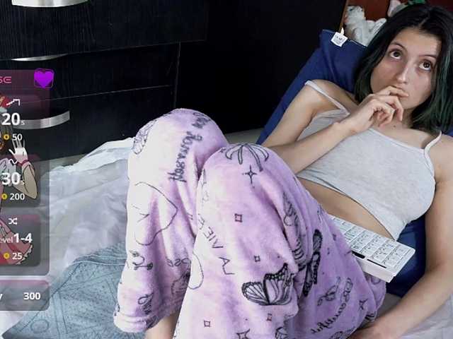 Camila05torres's BongaCams show and profile