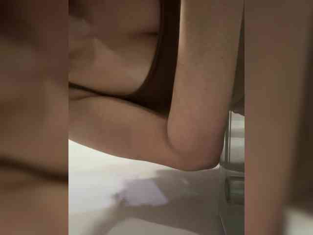 gracejacksonn webcam
