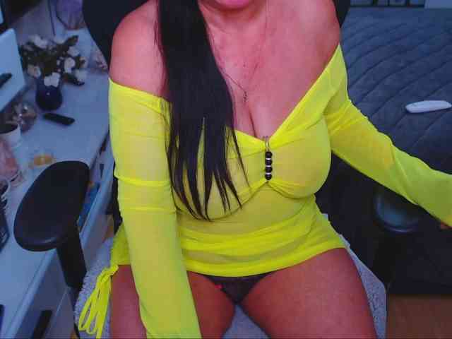 xMatureDesire webcam