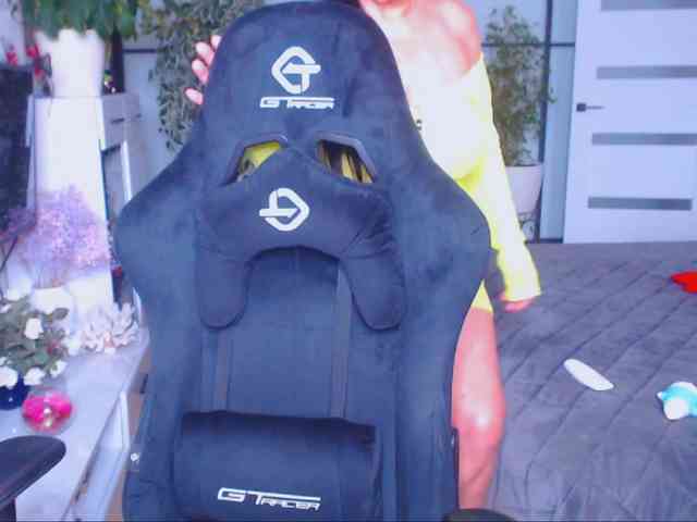 xMatureDesire webcam