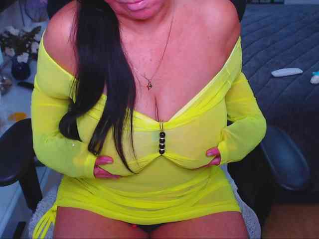 xMatureDesire webcam