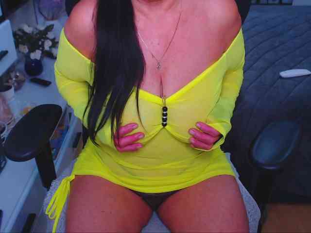 xMatureDesire webcam