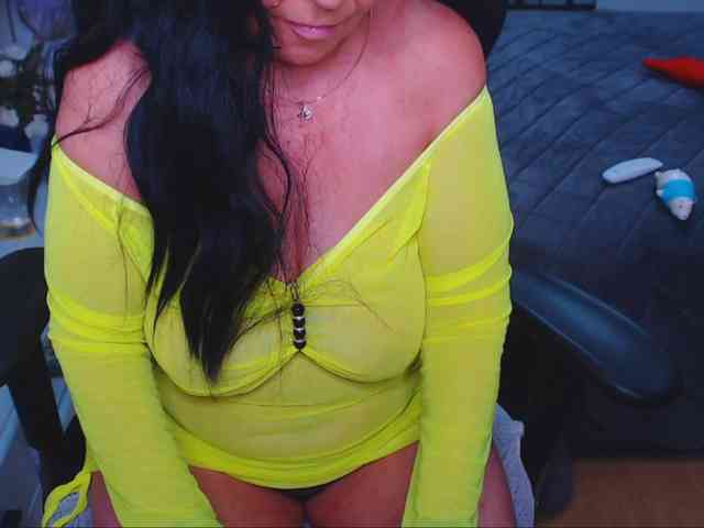 xMatureDesire webcam