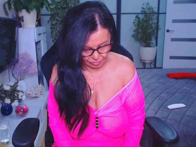 xMatureDesire webcam