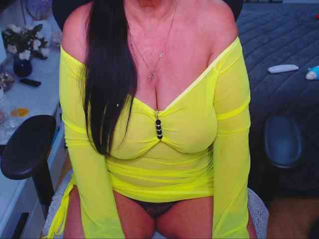 xMatureDesire webcam