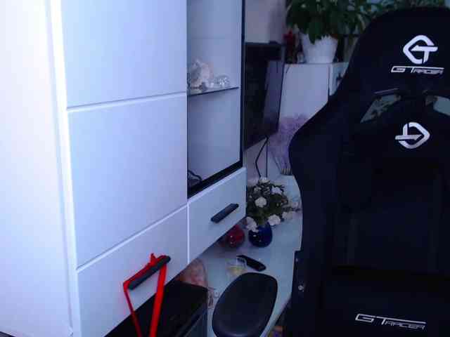 xMatureDesire webcam