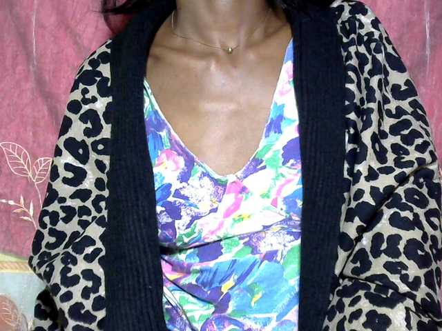Tinah24 webcam