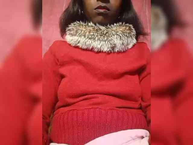 Tinah24 webcam