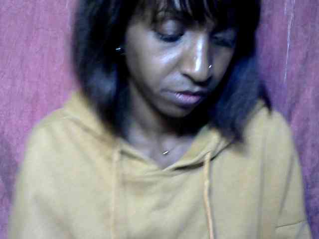 Tinah24 webcam