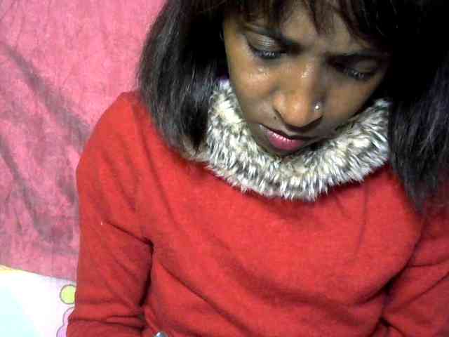 Tinah24 webcam