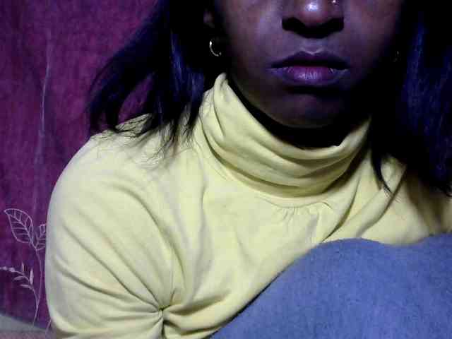 Tinah24 webcam