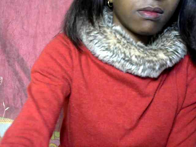 Tinah24 webcam
