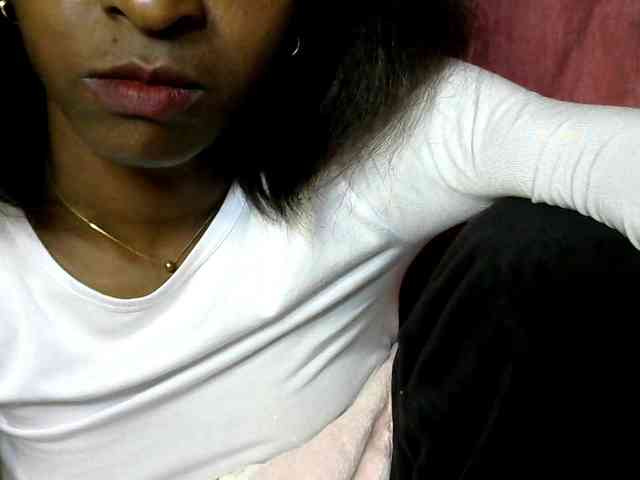 Tinah24 webcam
