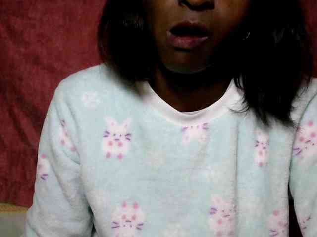 Tinah24 webcam