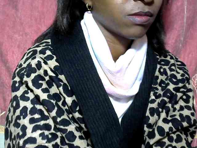 Tinah24 webcam