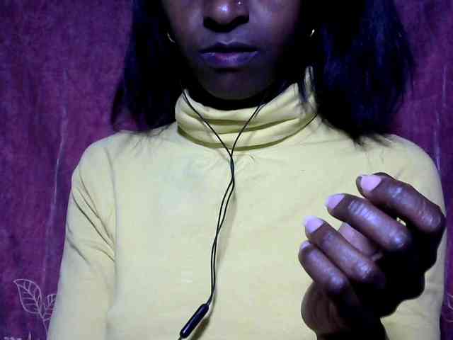 Tinah24 webcam