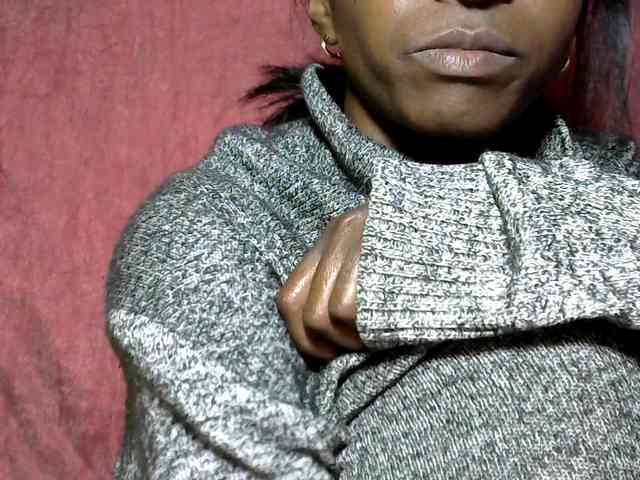 Tinah24 webcam