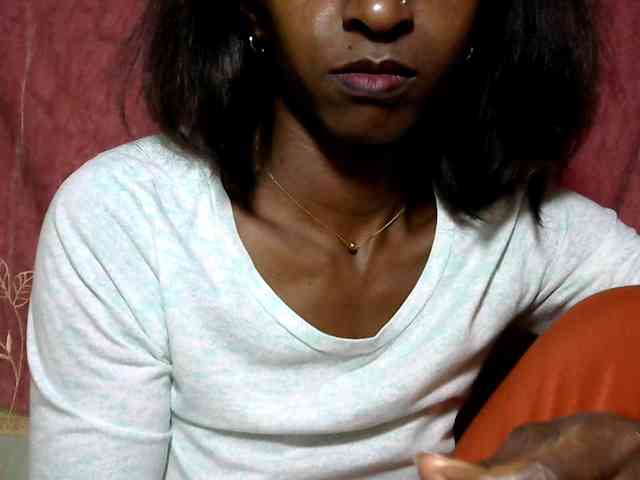 Tinah24 webcam
