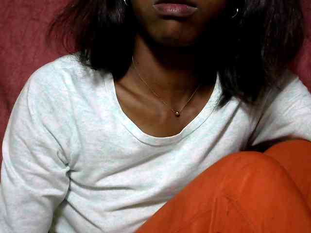 Tinah24 webcam