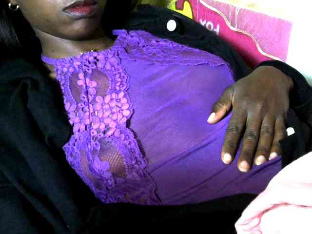 Tinah24 webcam